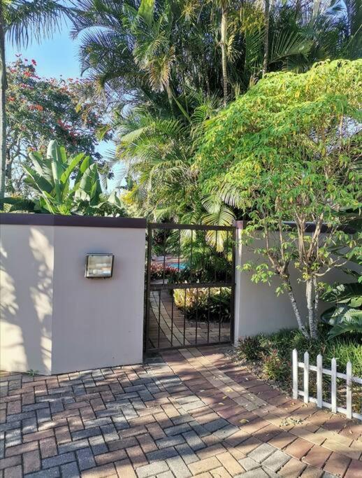The Calm Corner Lägenhet Pinetown Exteriör bild